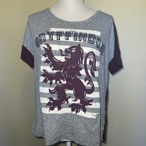 Harry Potter Womens Shirt M Gryffindor Crest Logo Gray Short Sleeve Sleepwear